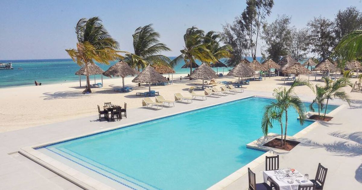 Zanzibar Blue Safari Sailing Excursion | Generous Tours & Safaris